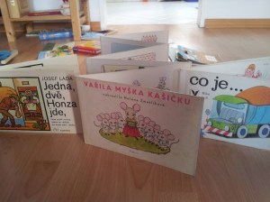 Das Mäuschen kochte Brei. Und kocht, und kocht, und kocht..bis heute.